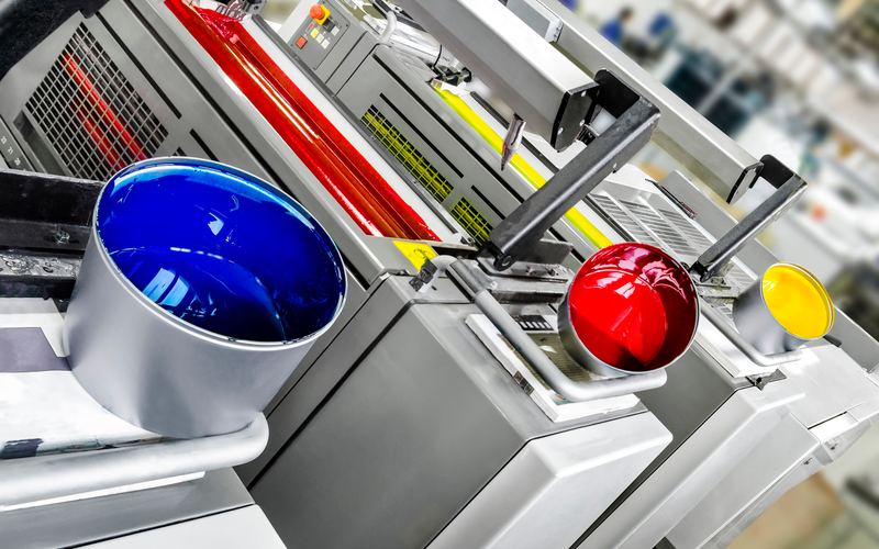 Cán màng và tráng phủ bảo vệ bề mặt ấn phẩm